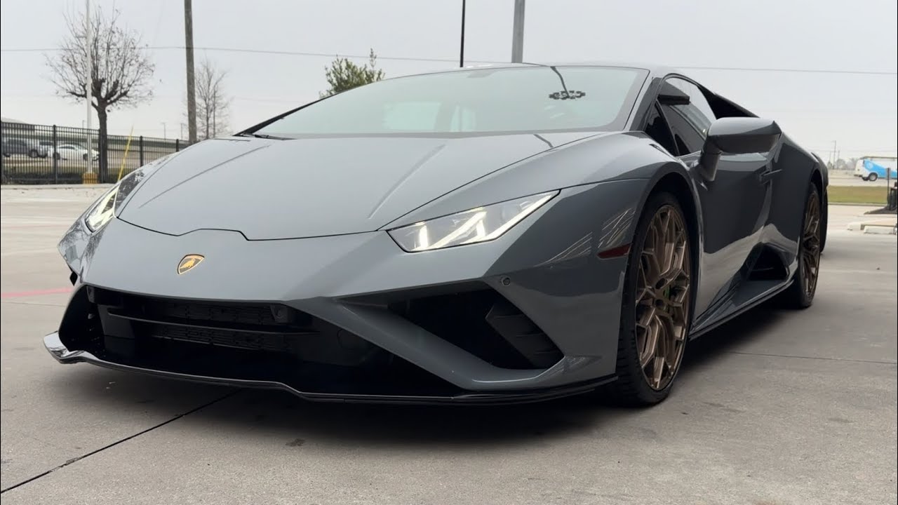 $300K Grigio Telesto Lamborghini Huracan Evo Walkaround & Start Up – Pearl Grey Perfection!