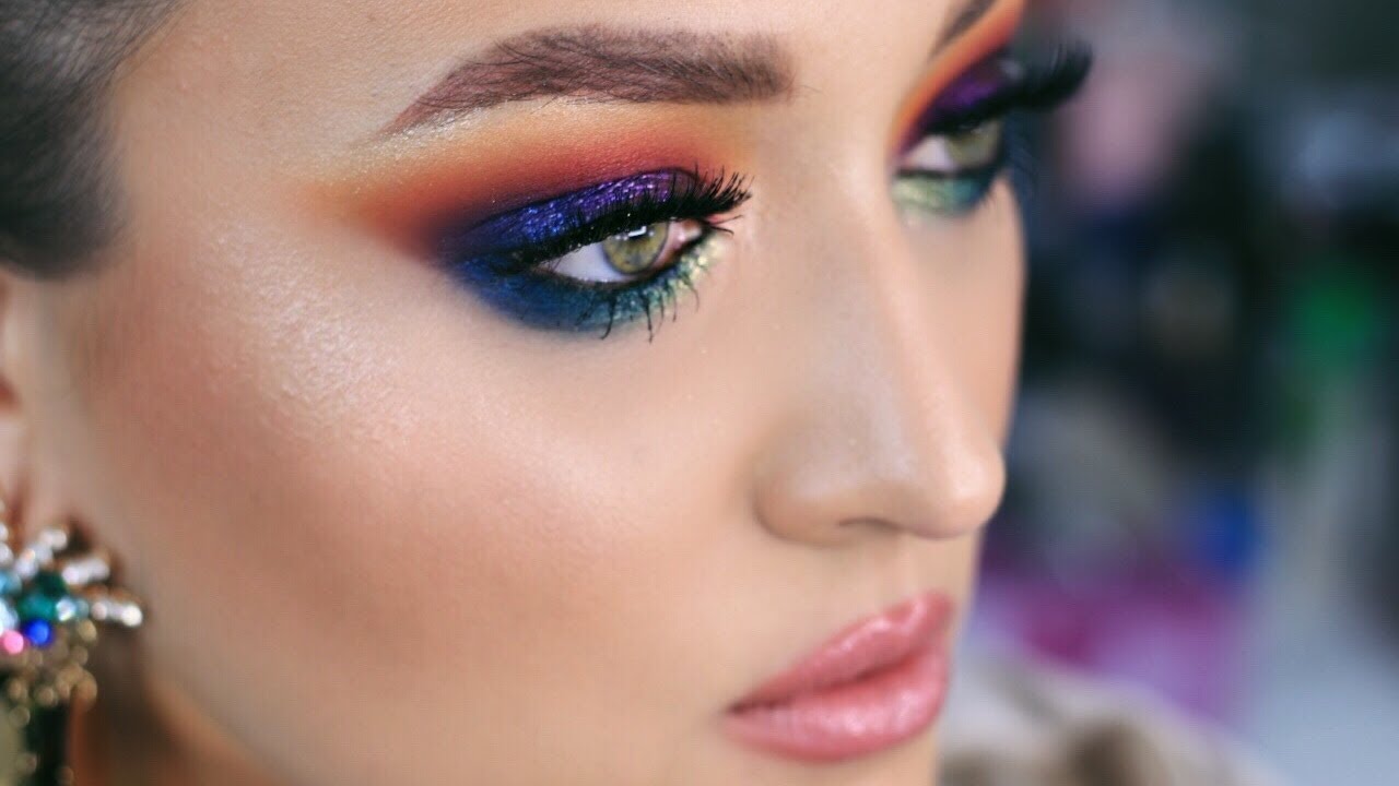 Colorful Holiday Makeup Transformation 🎄