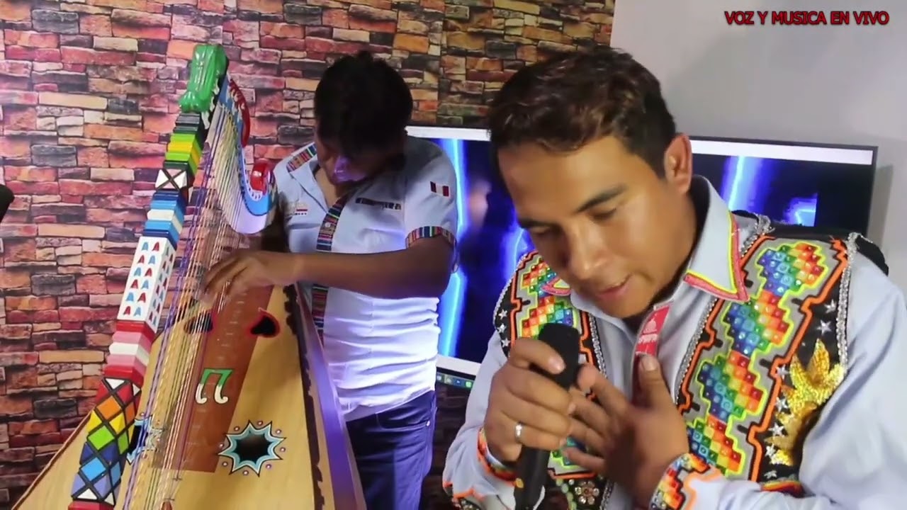 SOLTERITO DE ANDAMARCA Y SAYWA SAYWIN _ CANCIÓN SENTIMENTAL PARA EL RECUERDO en #TvSurStudio