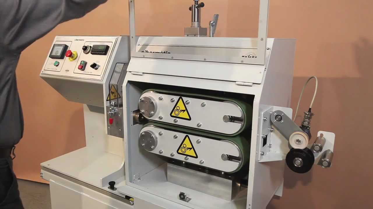 Servo cutter