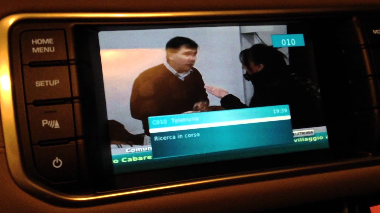 Range Rover Evoque After Market Multimedia - Gps - Tv - Retro Camera - Stagemotion