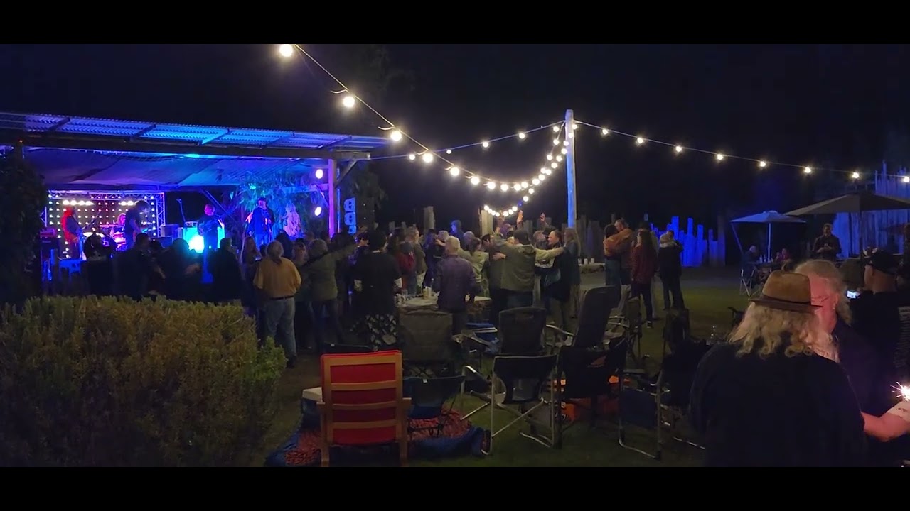 Count down -- new years eve Pemberton