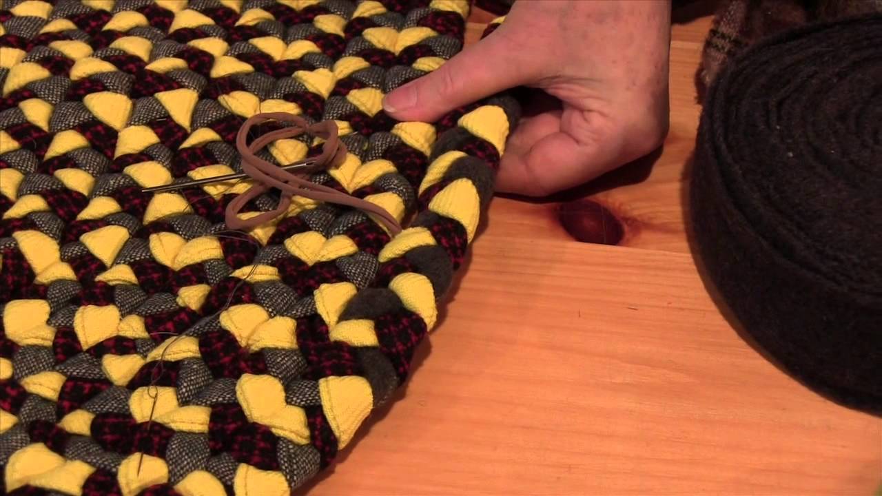 Coup d'oeil sur le tapis tressé