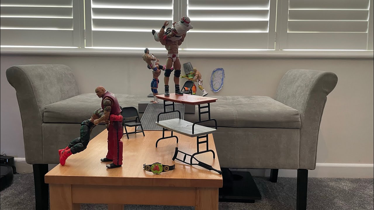 AUJ￼ vs street fighters for the Multiverse championship ￼