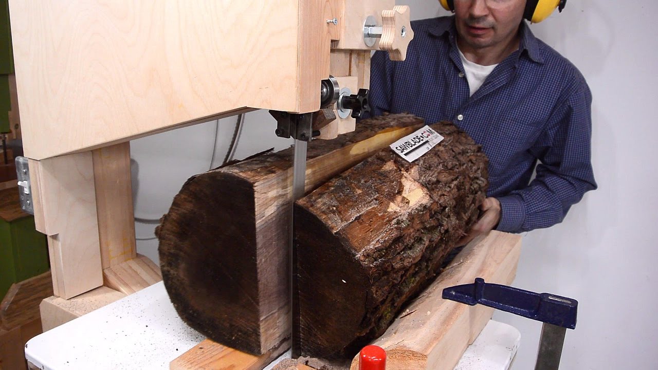 Big bandsaw build 7: Electrical, resaw height, metal table cover