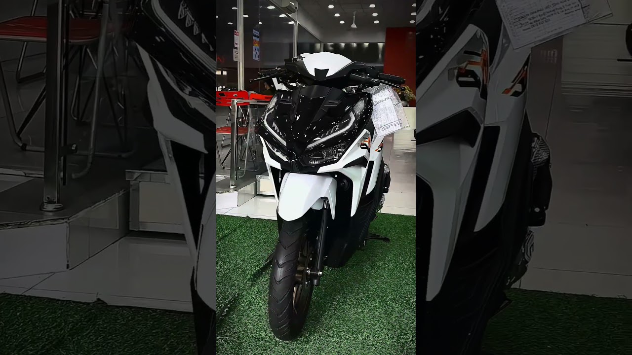 🔥 2025 Honda Click125i Black & White