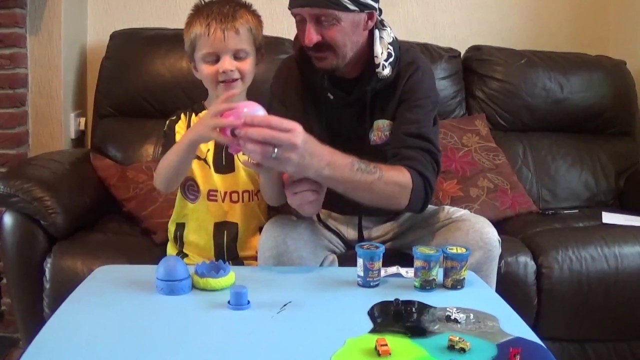 Mashems Hatchems Egg Opening & Matchbox Big Wheels Slime Racers
