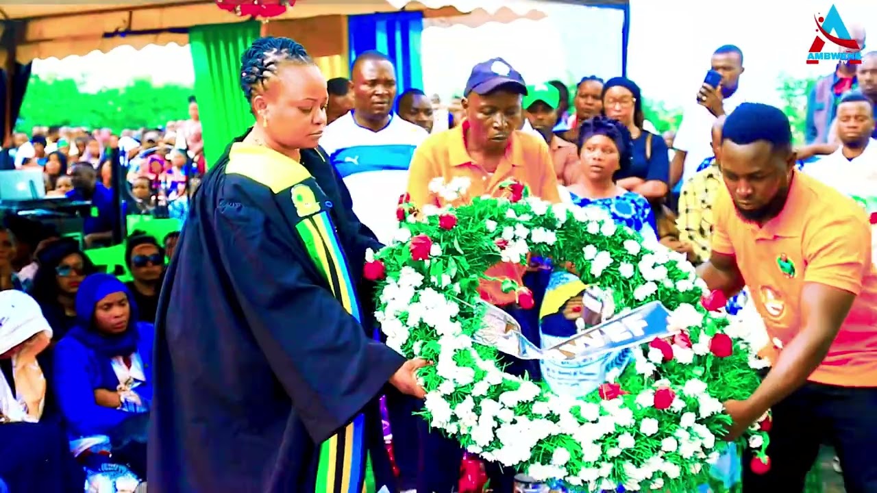 NAIBU WAZIRI WA HABARI MSIBANI CHUNYA KUMZIKA DIWANI WA VITI MAALUM  MAREHEMU MBOKA HAMIS KONZO