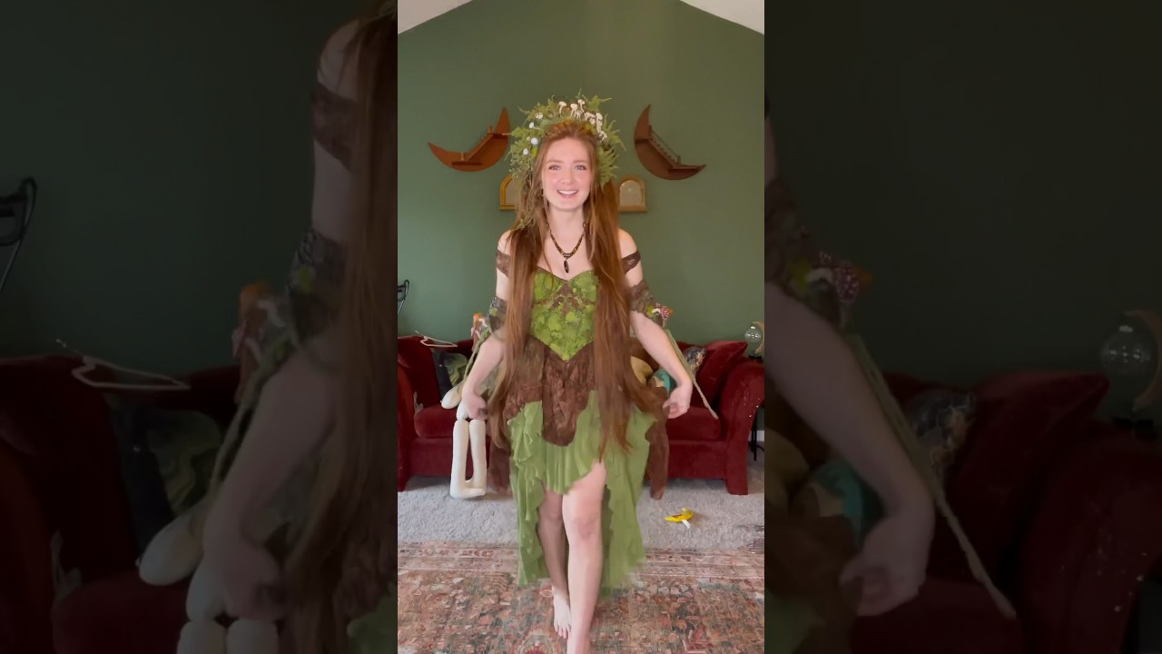 Styling this moss corset I made to look like a woodland fairy! #fallstyle #cosplay