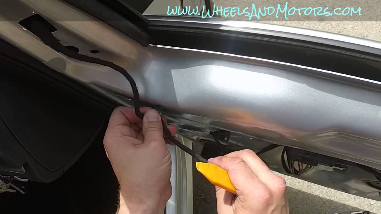 How to replace door mirror (wing mirror) whole unit - VW Sharan 7N