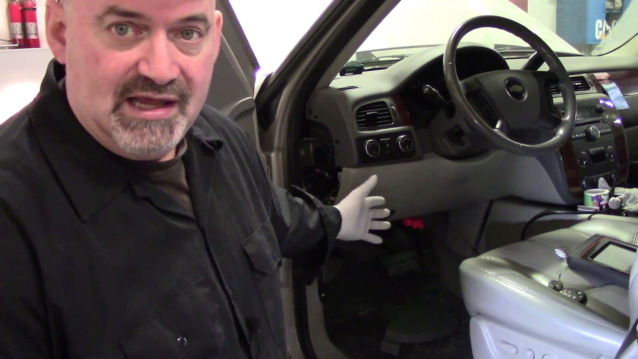 Фары дальнего света Chevy GMC остаются включенными