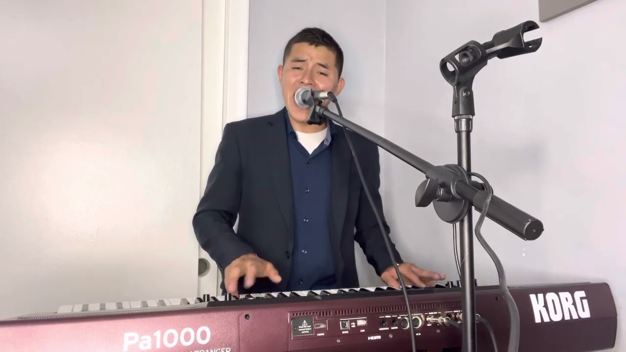 Himno Crusando un valle boy para llegar allá 🙏🎤🎹Sirilo Bautista y su teclado 🎹