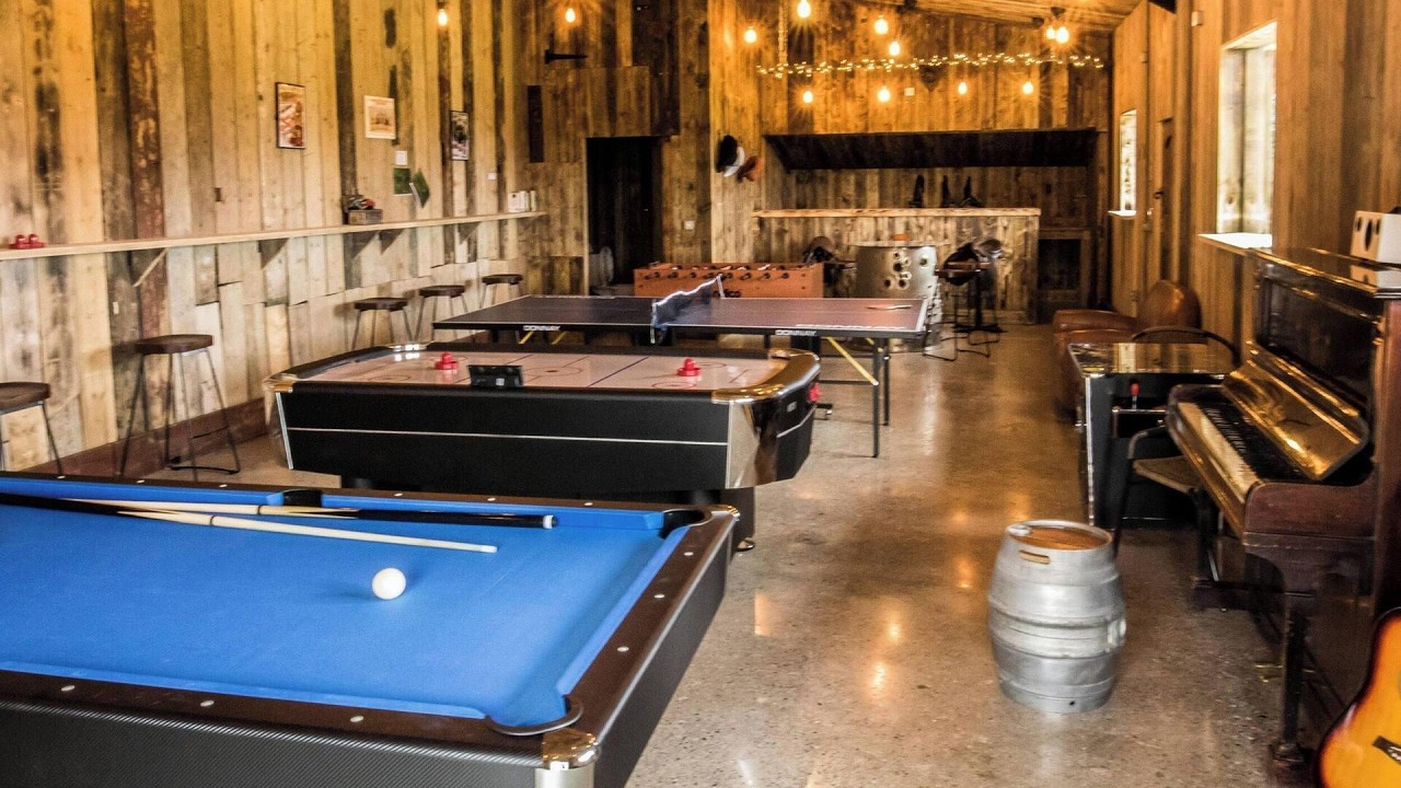 Parlour Barn, Leek, United Kingdom | Travel With Kiara