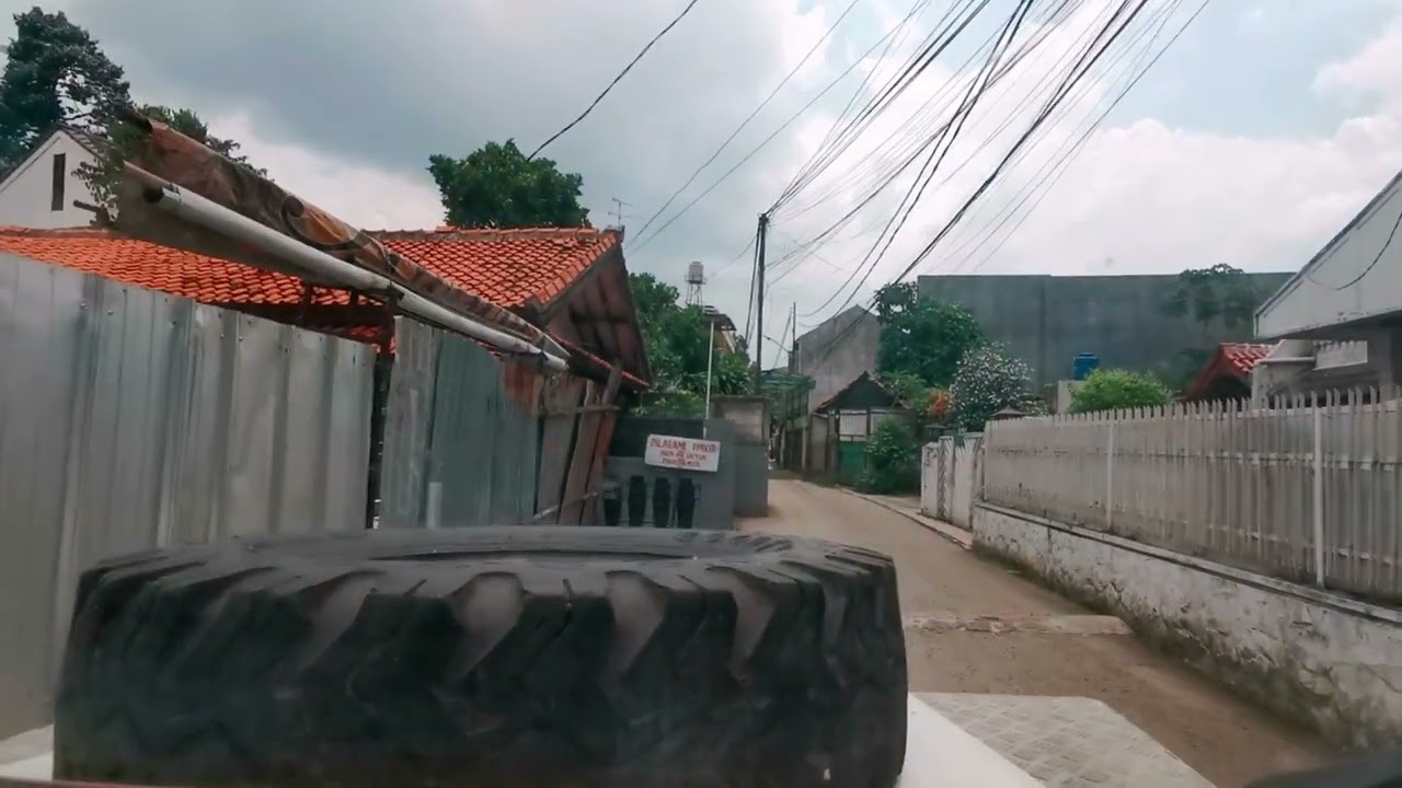 Driving Series Landrover Topless on 