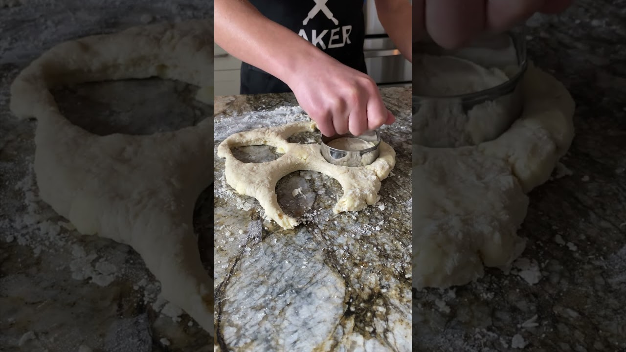 Does it really matter if you twist the biscuit cutter? #shorts