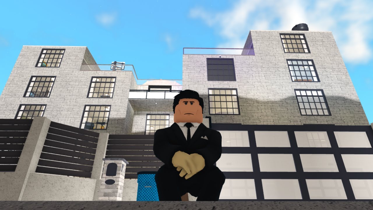 This is what $3M in Bloxburg looks like...