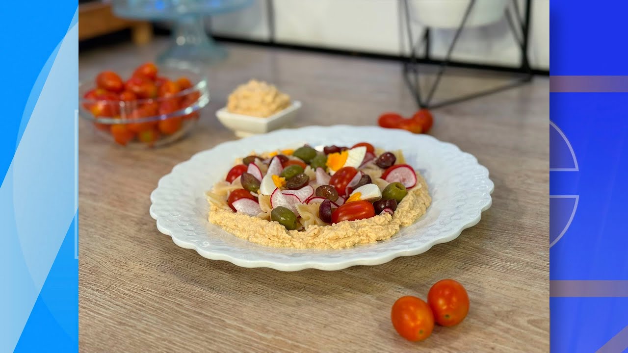 Leticia nos enseña a preparar una fresca y deliciosa ensalada de pasta con hummus
