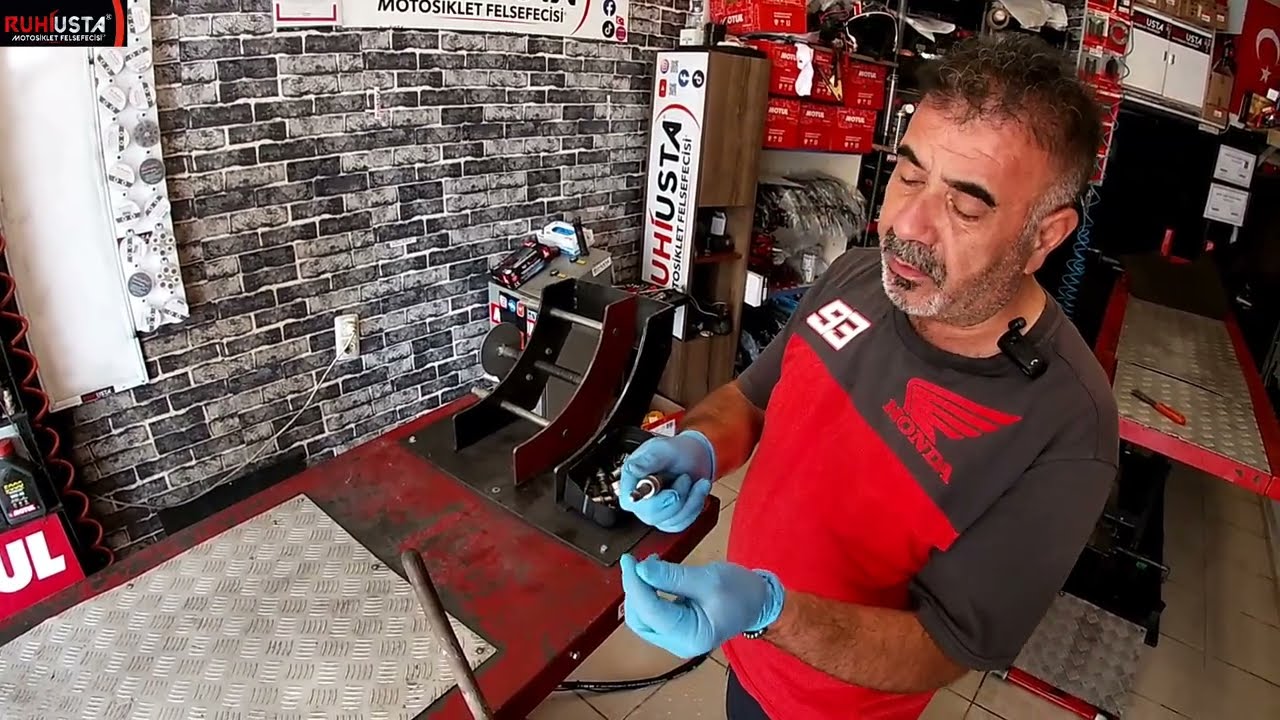 MOTOSİKLET USTASI OLMAK İCİN İLK EGİTİM 1.Bölüm