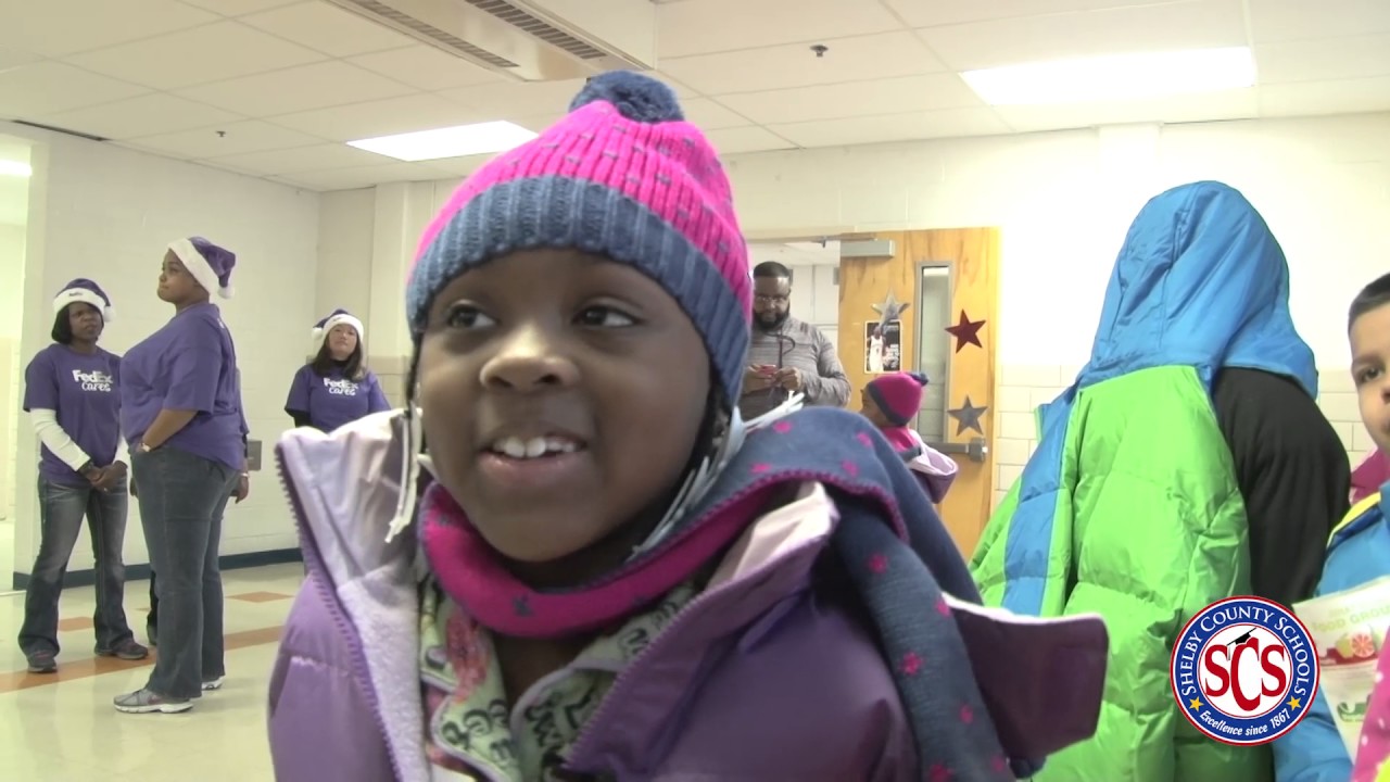 FedEx Donates Coats to LaRose Ele Students