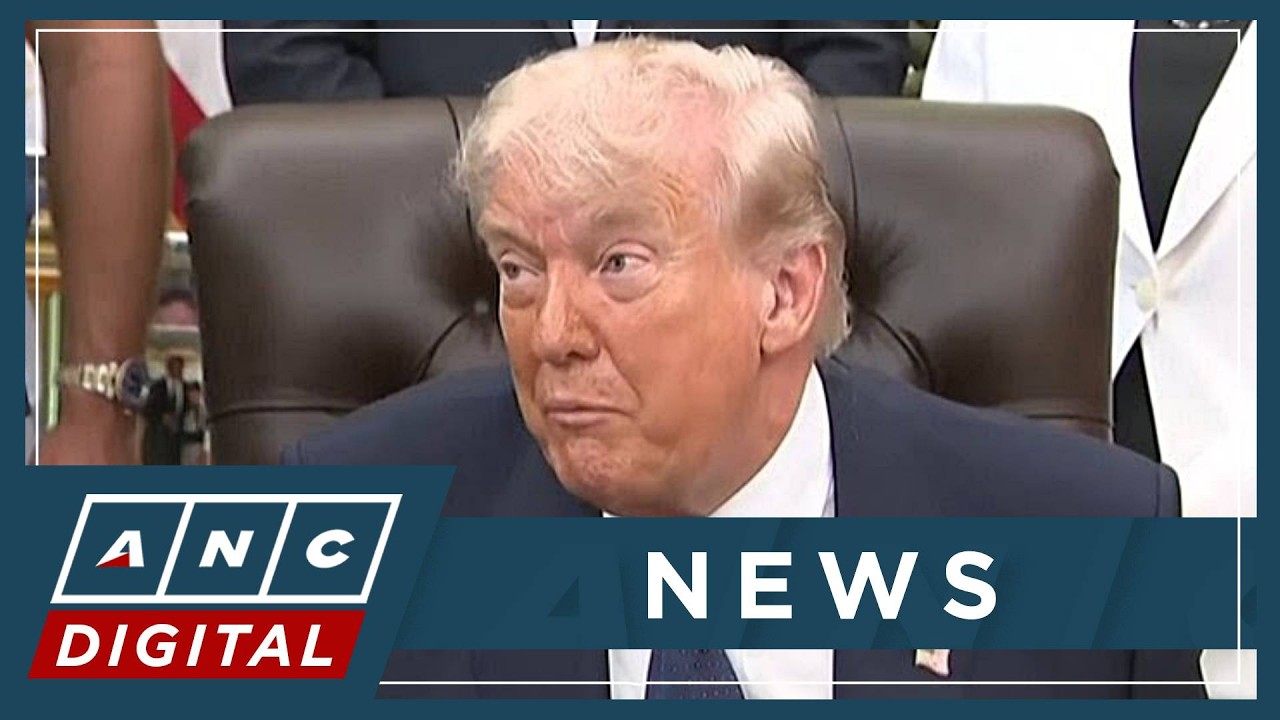 Трамп приостановил военную операцию США по выводу кораблей из Ормузского пролива, стремясь заключ...