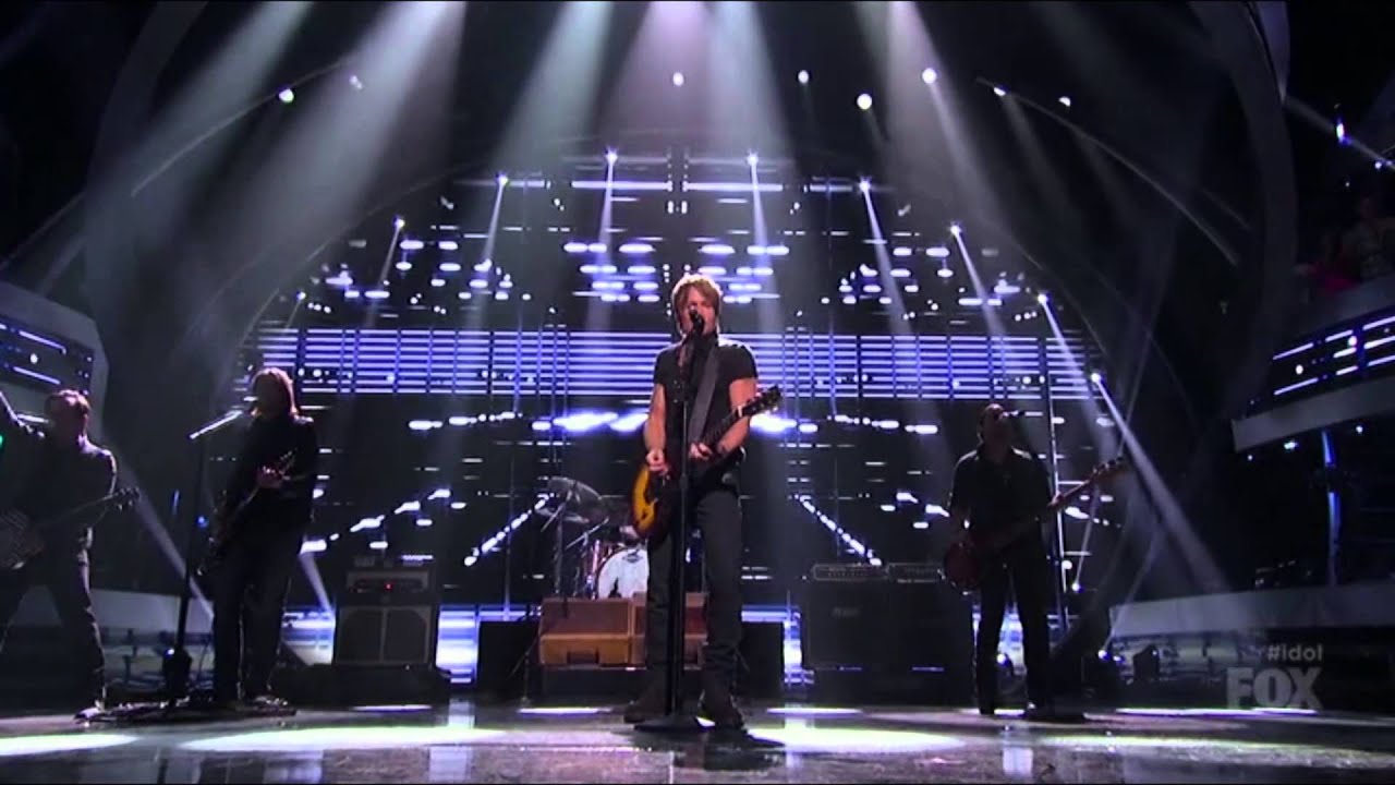 Keith Urban - American Idol S13E33 Good Thing