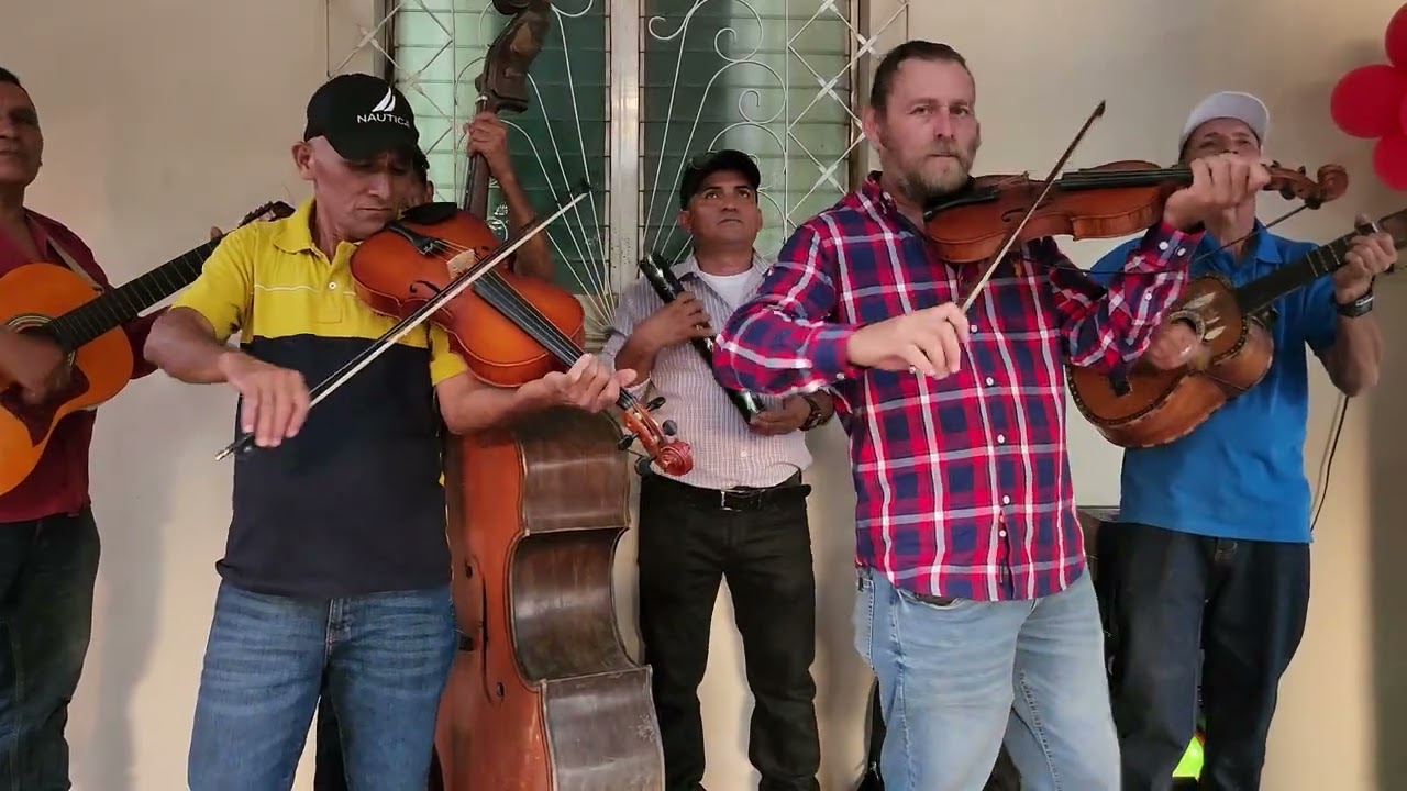 Musica de cuerda de tierra dentro de mi Choluteca bella