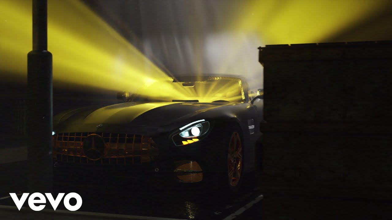 Kuremino, Papa V - Mercedes (Visual)