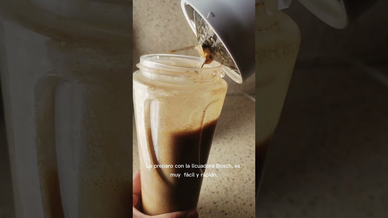 Café con banana. 