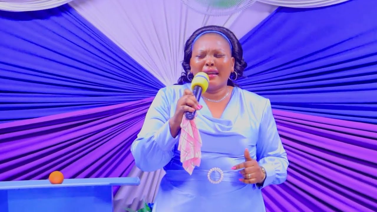 HOSSANAH/SWAHILI WORSHIP AND PRAYERS/WATCH THISS/REV PAMELA..