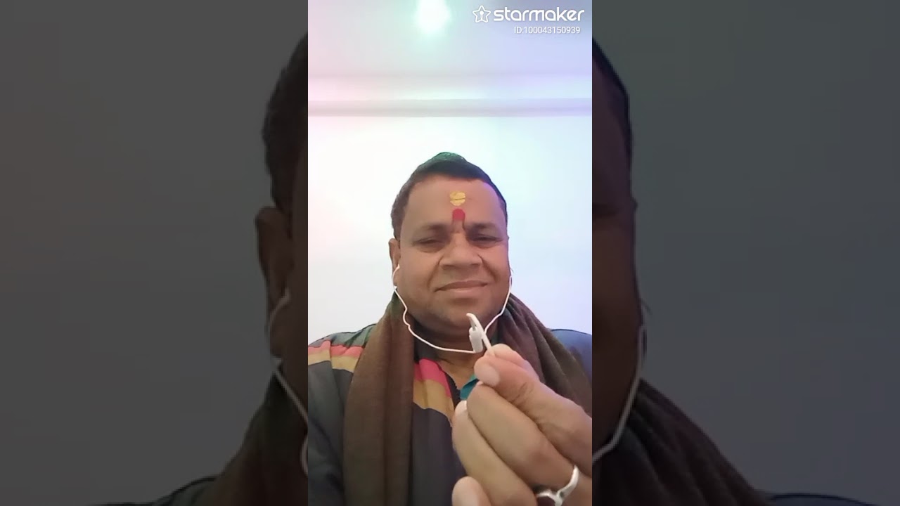 अरे दीवानो मुझे पहचानो गायक दीपक 