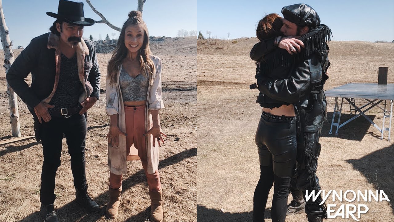 Wynonna Earp Behind The Scenes Season 3 Episode 11 and 12 From Twitter [BTS]