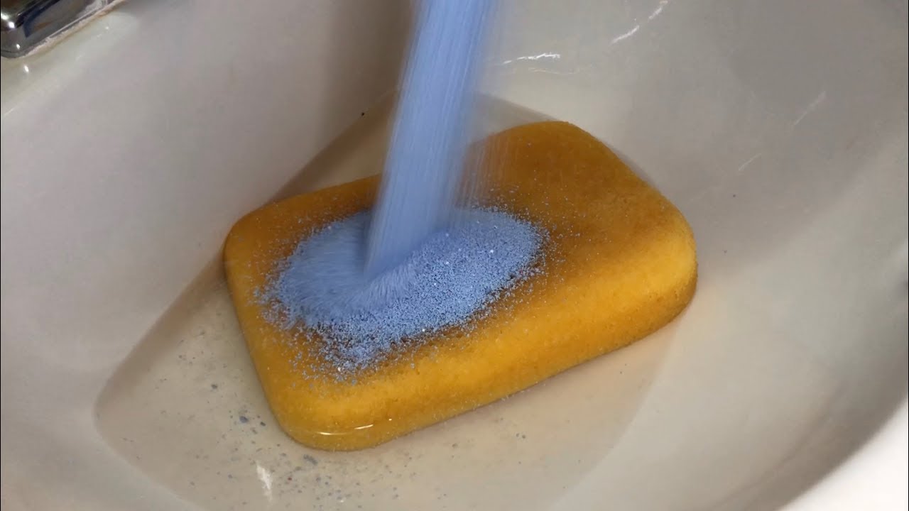 Pretty basic (but pretty cool) Ariel and water squeezes - sponge ASMR