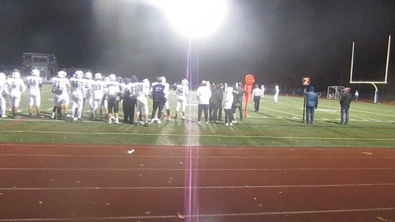 Norton Lancers .vs. Dover-Sherborn Raiders football - Fri Oct 29, 2021 (1st half)