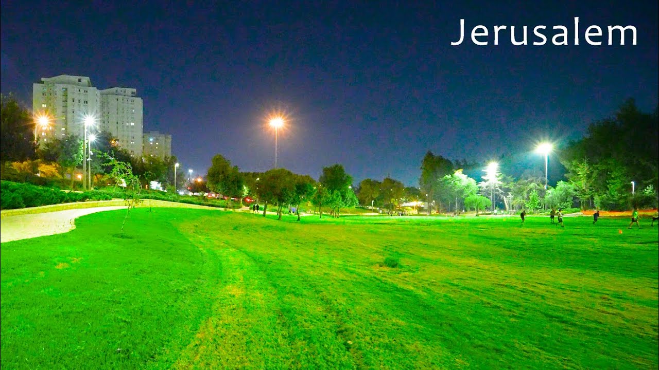JERUSALEM WALK. Night City Ambience