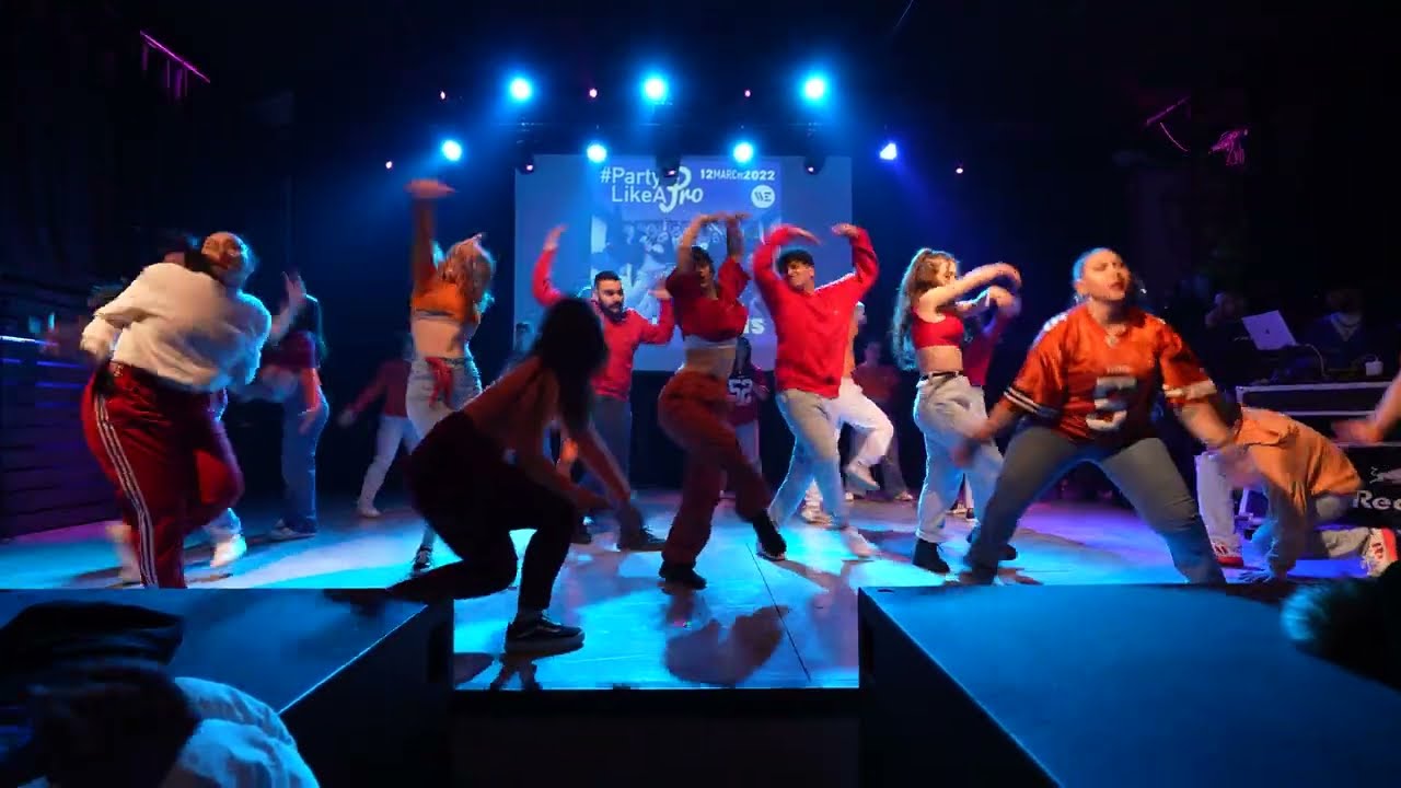 Gully Sirens - Special Show #PartyLikeAPro | In10sive Mastercamp Greece 2022