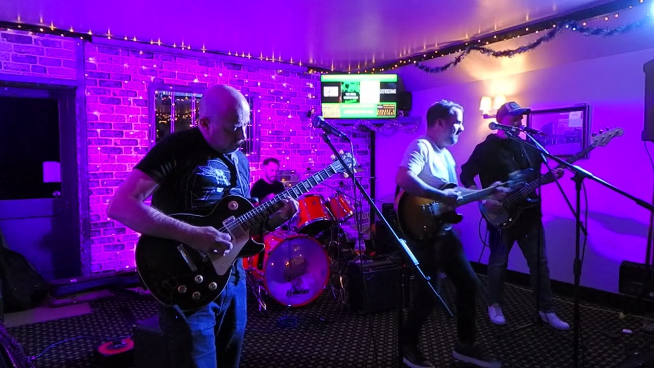 ELYSIUM 3   SHAKEYS SESSIONS AT THE BLACK BULL 20TH DEC 2025