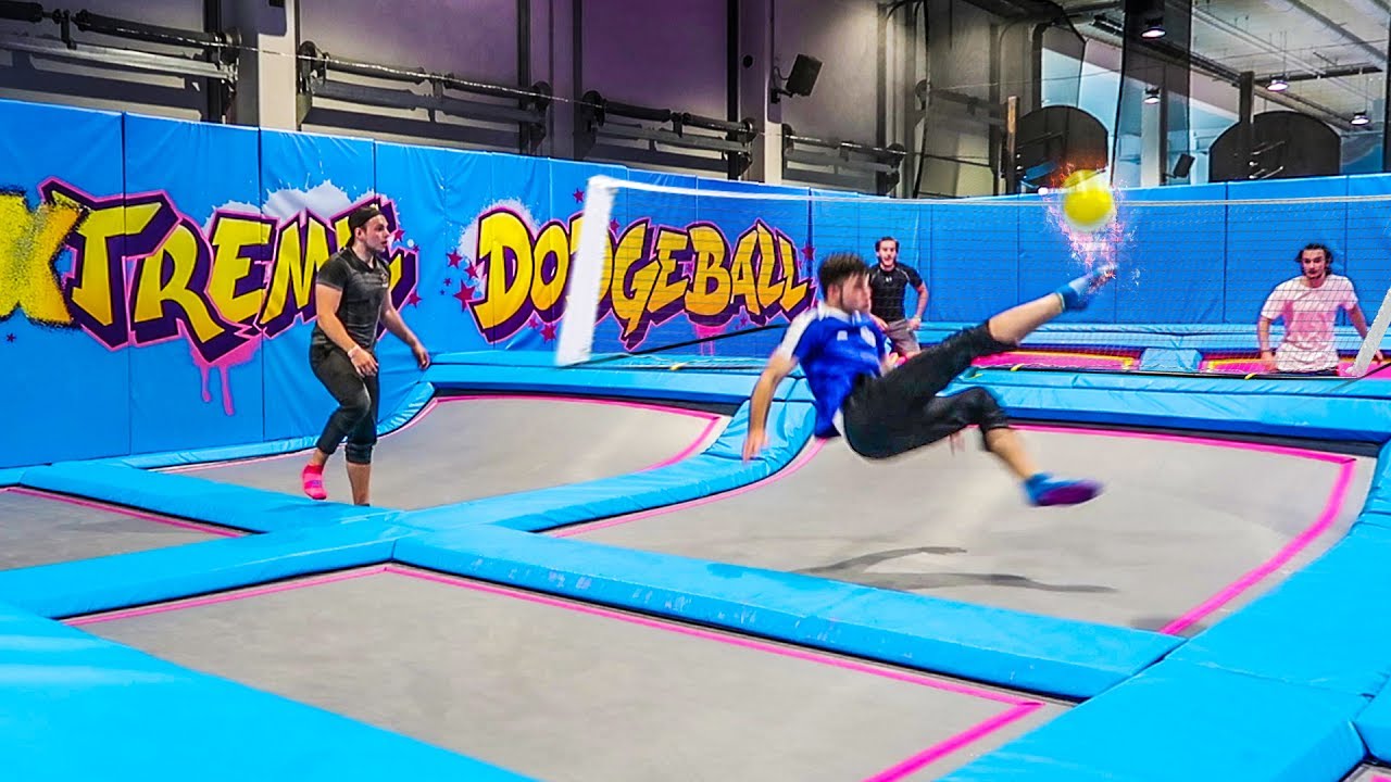TRAMPOLIN FUßBALL TENNIS CHALLENGE !