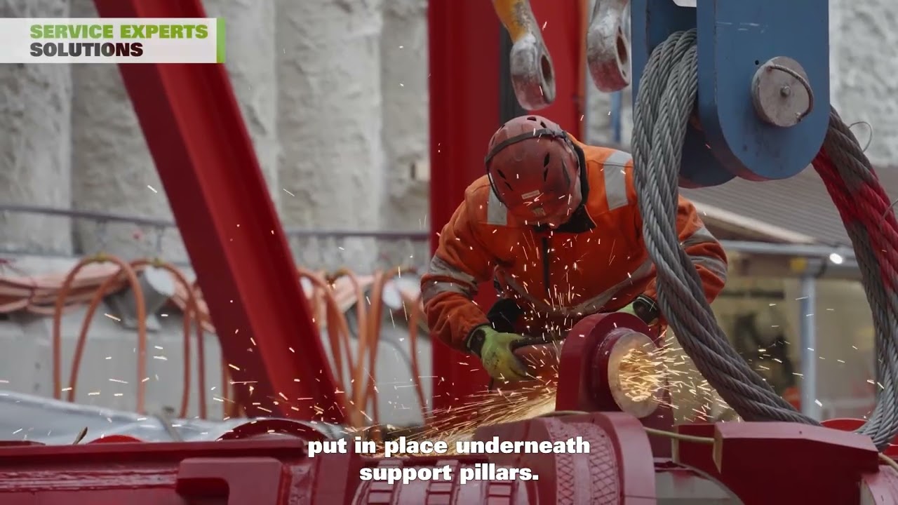 SERVICE EXPERTS | HARD AT WORK AROUND THE WORLD TO MAKE YOUR PROJECT A SUCCESS