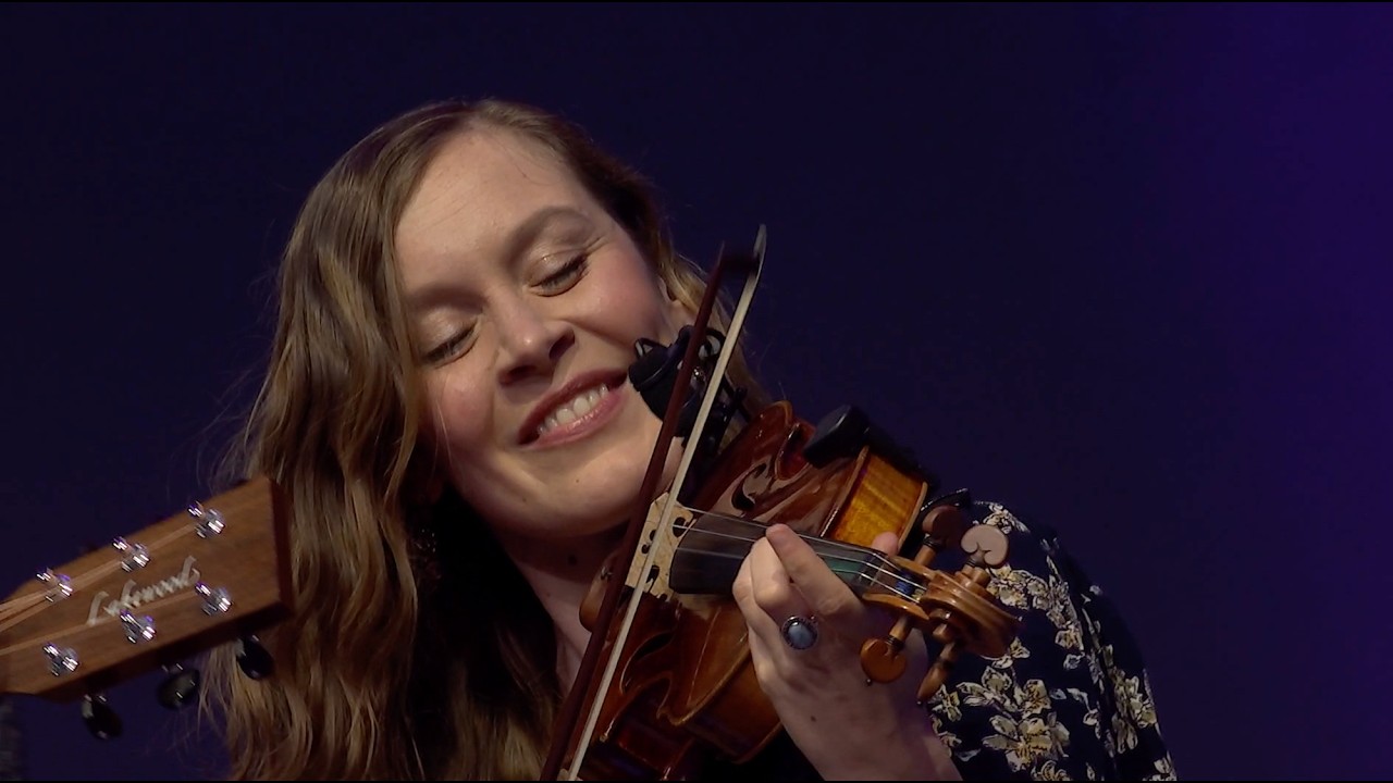 Ashokan Farewell/ Toss The Feathers live @GREENTECHFESTIVAL – Jördis Tielsch