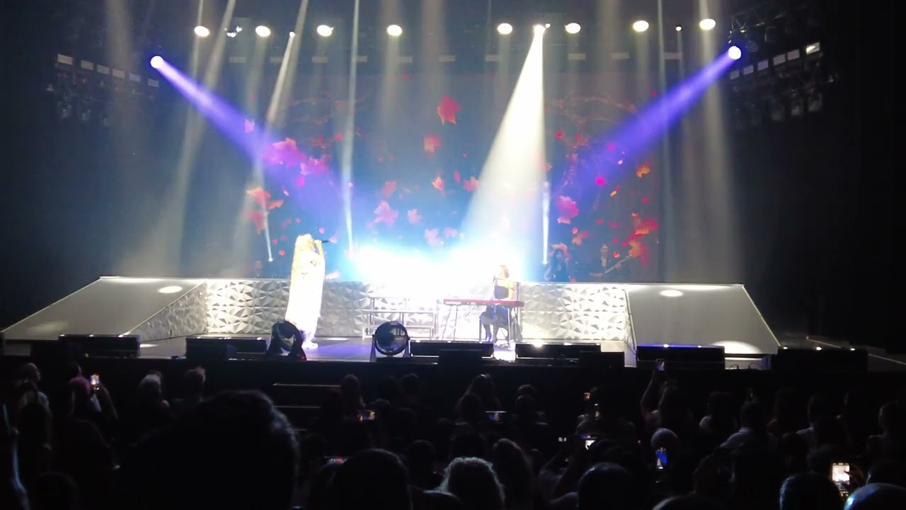 LOLA INDIGO & BELEN AGUILERA 'DRAGON' | LA CUEVA DEL DRAGON- 30/07/2023 | @23SERGIOSTAR |4K | MADRID