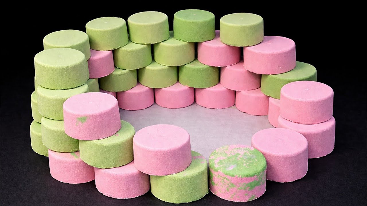 pastel colour baking soda Asmr | Asmr curnchy baking soda curshing | gym chalk asmr#notalking#enjoy 