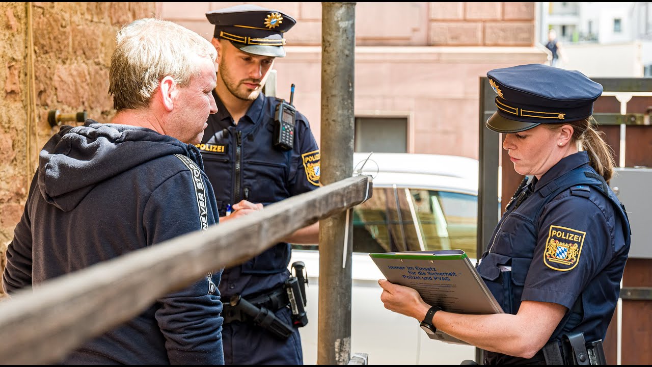 Gro&szlig;aufgebot in W&ouml;rth am Main: 130 Polizisten befragen Anwohner zum Tod von Klaus Berninger