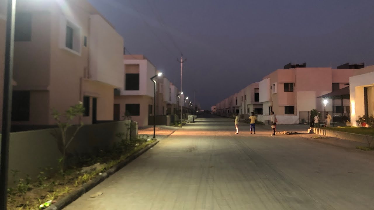 18 લાખ મા 2bhk રો-હાઉસ ૬૫ વાર નું બાંધકામ સાથે નૂ મકાન at Vibrant Eco Park, Near Surat.9558825341
