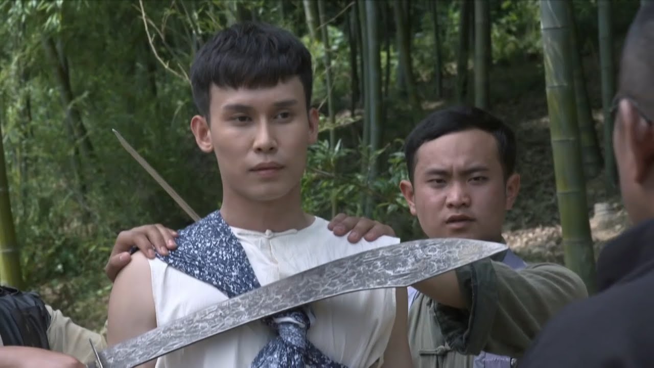 電影！惡霸把刀架在小夥脖子上，殊不知他竟是功夫高手 ⚔️ 抗日 | kungfu