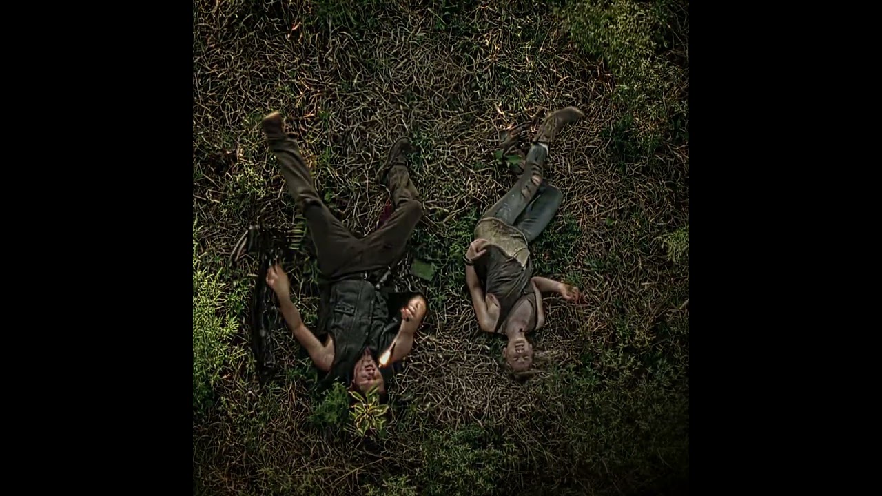 Daryl PARALLEL with Beth 