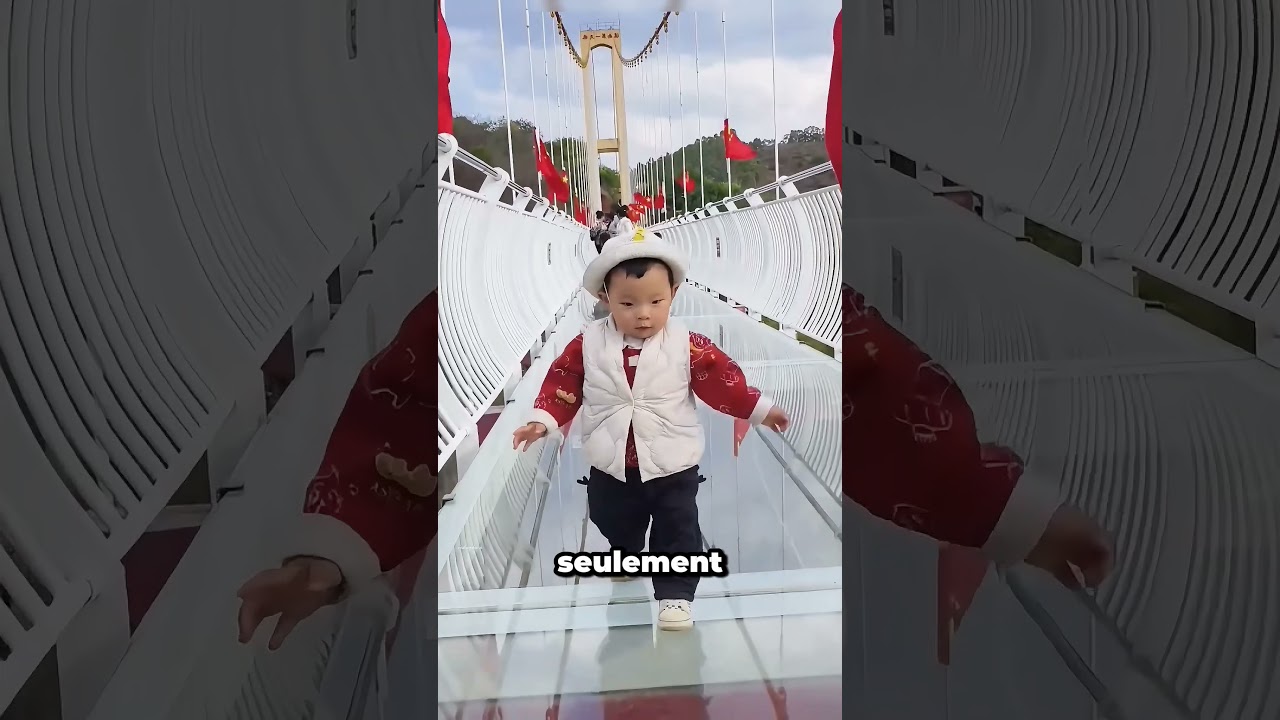Tu oserais traverser ce pont terrifiant ?
