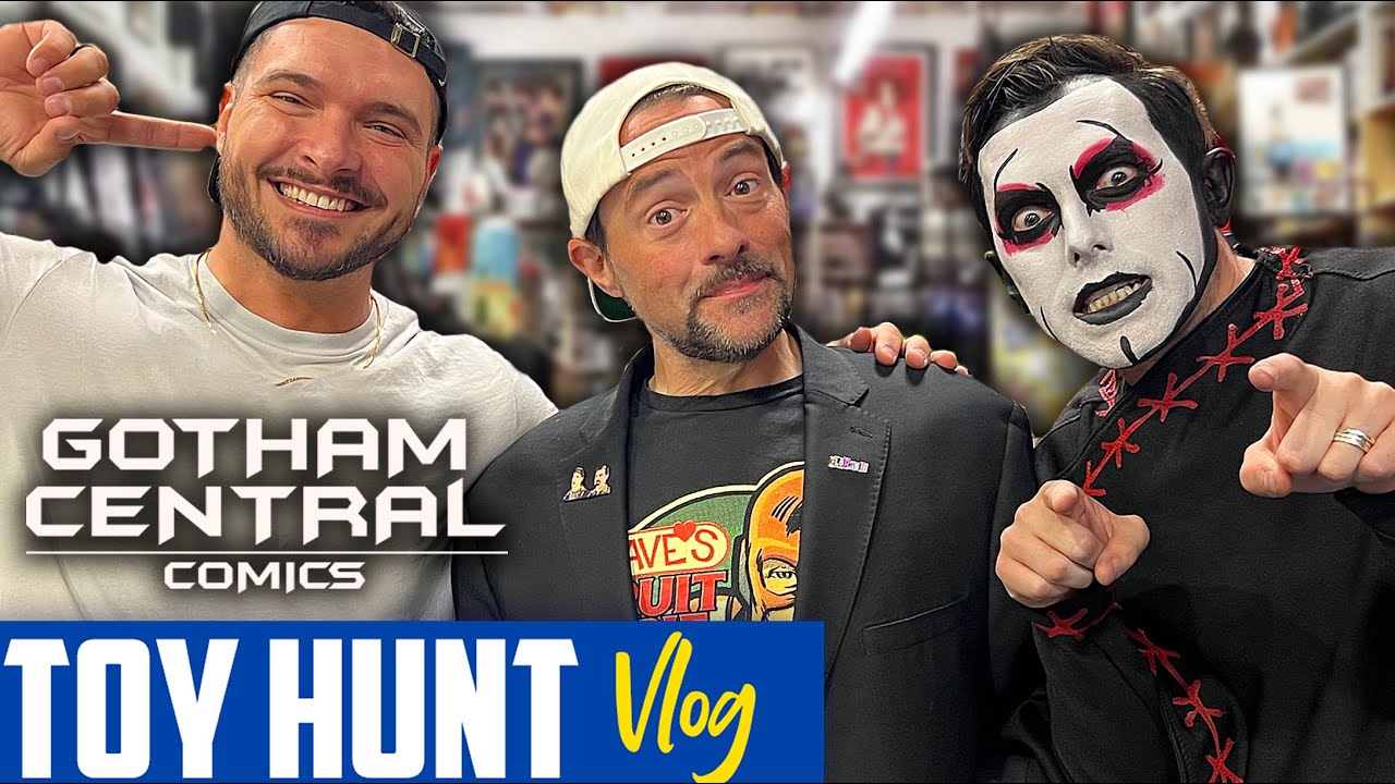 Kevin Smith Talks Fav Childhood Toy • TOY HUNT VLOG • Gotham Central Toronto, Canada • Ethan Page
