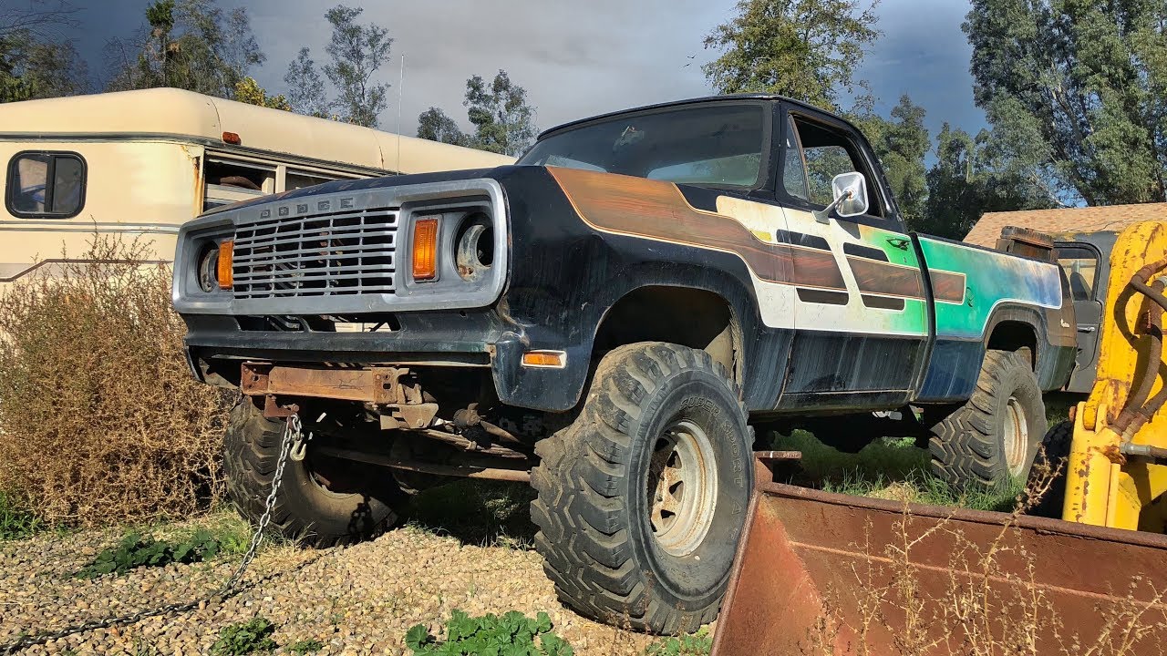Resurrecting a DODGE POWERWAGON! Off the Road For Over 20 Years!