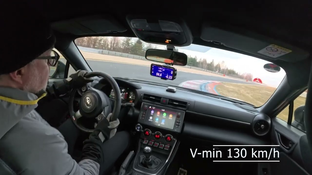1:54 s GR86 na okruhu Most bylo tak blízko!