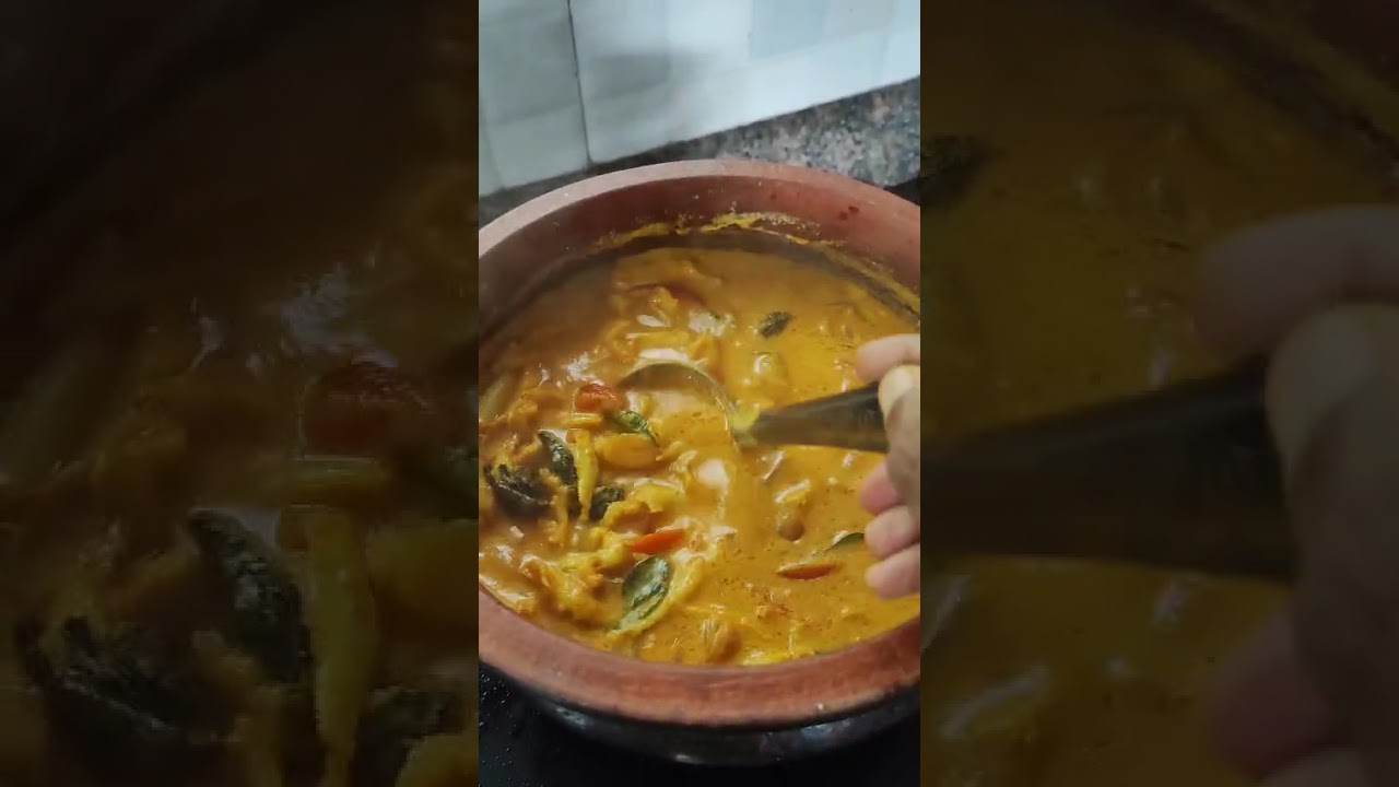 netholi ( anchovy) fish curry